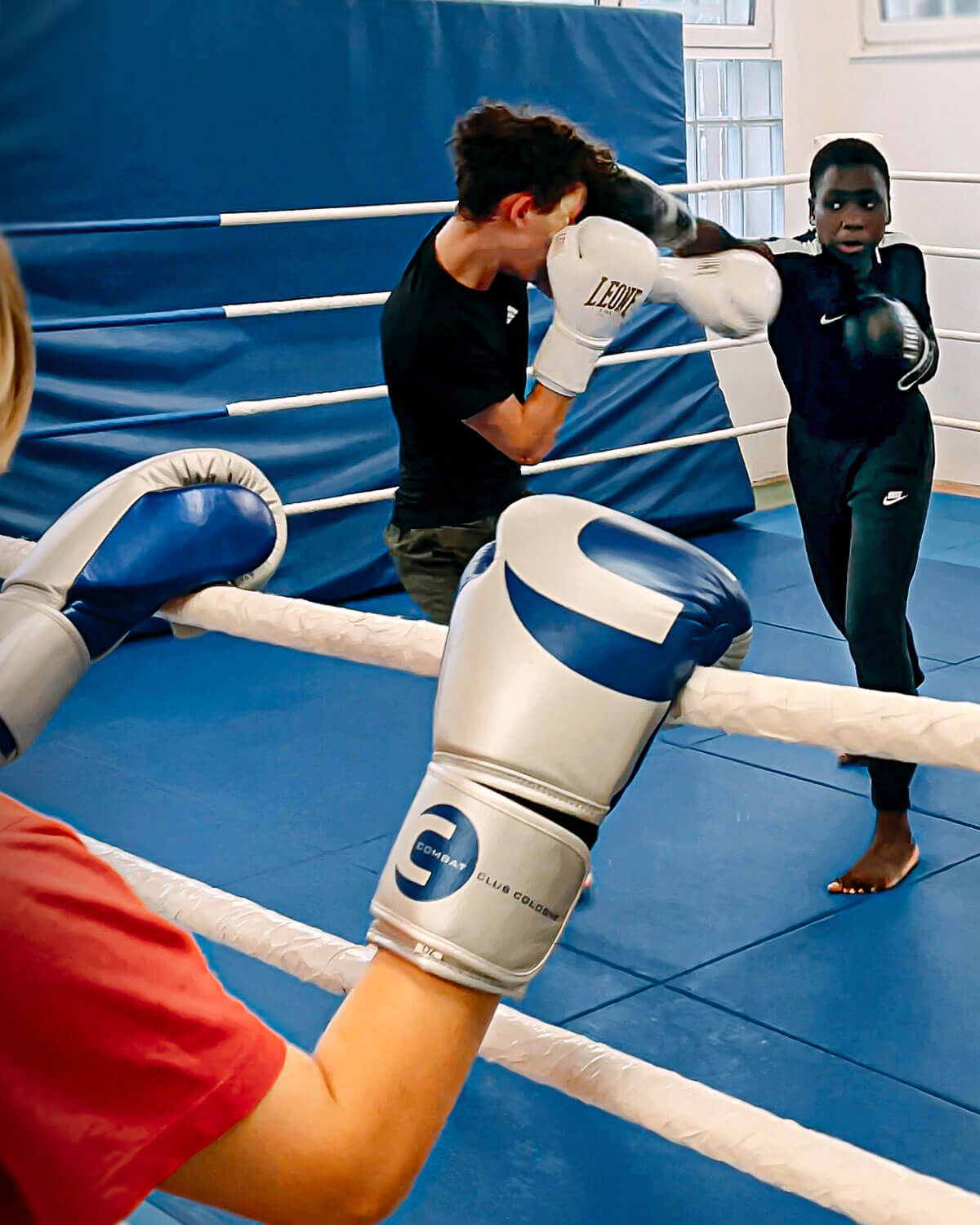 Sparring beim Youngster Boxtraining in Köln